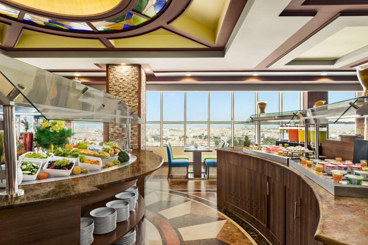 Hotel Wyndham Garden 4*